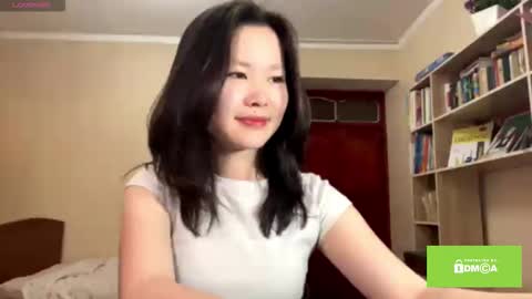 Snapshot of petronilayoshimori chatting on 02-28-26, 12:17 Hello Viola here online show from 02-28-26, 12:17