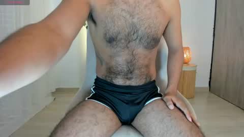 Snapshot of pettercat chatting on 07-19-26, 02:32 Pettercat online show from 07-19-26, 02:32