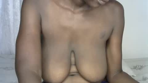 pettite_cora1 online show from 11-19-25, 05:46