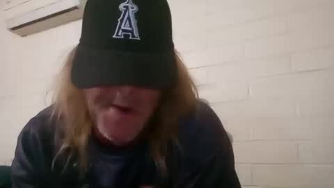 Hugh Pervert online show from 09-23-25, 06:49