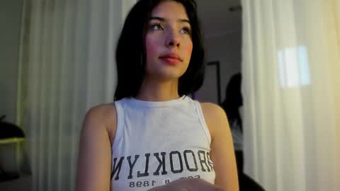 peytonn_monroe online show from 10-27-25, 08:35