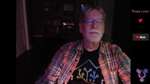 Snapshot of pghk2000 chatting on 02-22-25, 03:45 George online show from 02-22-25, 03:45