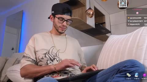 phantom_bigger1 online show from 02-04-25, 08:06