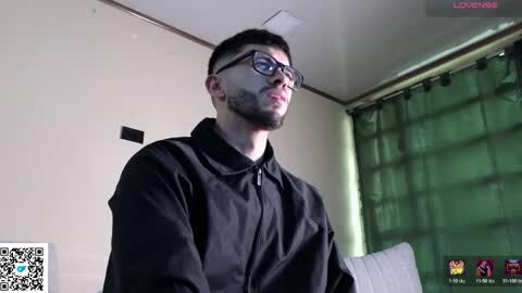 phantom_bigger1 online show from 04-17-26, 08:56