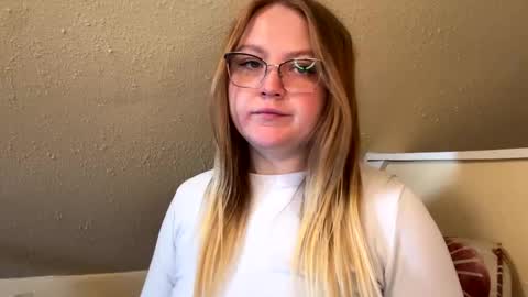 PhatAssBlond online show from 02-01-25, 06:29