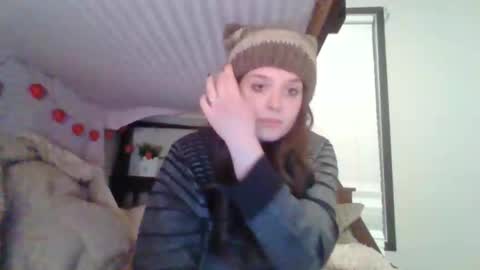 Snapshot of pheebs_cams chatting on 01-02-25, 02:43 Pheebs online show from 01-02-25, 02:43