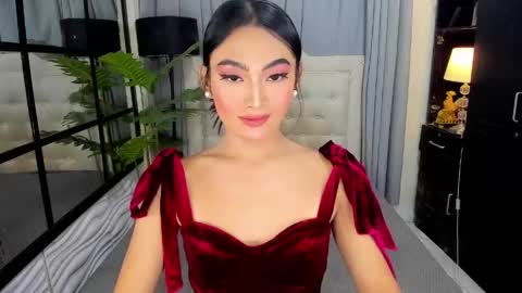phenomenal_ivy online show from 05-14-26, 02:29