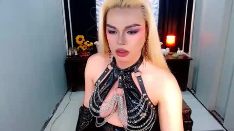 cervena online show from 10-21-25, 05:24