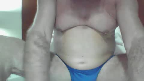 Snapshot of phil279 chatting on 01-06-25, 01:09 Phil online show from 01-06-25, 01:09