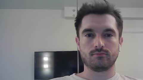 PhilipBorison online show from 10-04-25, 05:05