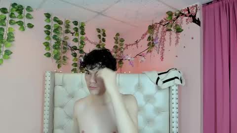 PHILLIP online show from 05-19-26, 05:14