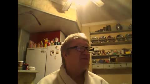 Snapshot of phillboys chatting on 02-11-26, 10:48 phillboys online show from 02-11-26, 10:48