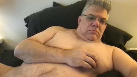 Snapshot of phlpjd chatting on 12-30-24, 02:19 phlpjd online show from 12-30-24, 02:19