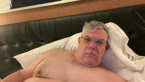 Snapshot of phlpjd chatting on 01-13-25, 02:00 phlpjd online show from 01-13-25, 02:00