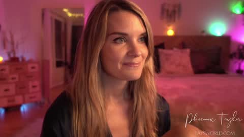 PHOENIX TAYLOR online show from 11-21-25, 02:10