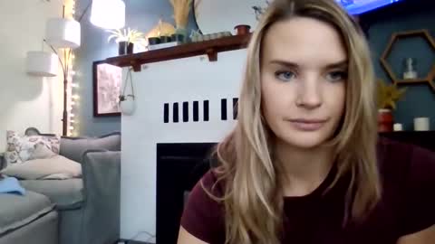 PHOENIX TAYLOR online show from 04-15-26, 08:53