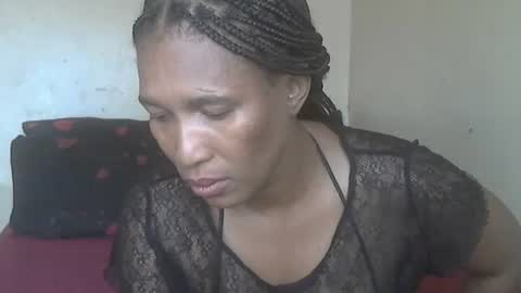 Snapshot of phoenixcandy chatting on 01-10-25, 12:15 phoenixcandy online show from 01-10-25, 12:15