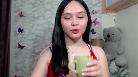 Ms Pia online show from 05-28-26, 04:54