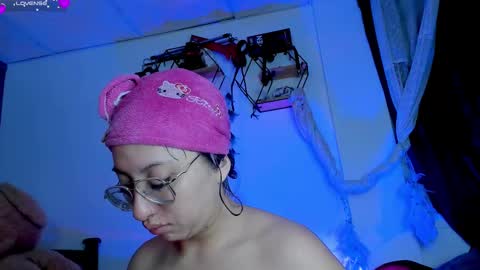  PIA FISHER  online show from 02-19-25, 10:34