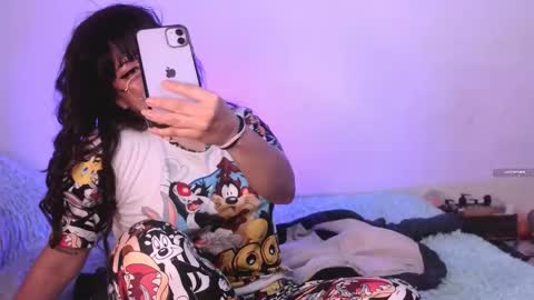  PIA FISHER  online show from 11-27-25, 02:02