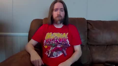 Snapshot of pianoman423 chatting on 12-08-24, 04:04 Jay online show from 12-08-24, 04:04