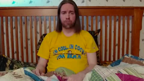 Snapshot of pianoman423 chatting on 12-28-24, 07:01 Jay online show from 12-28-24, 07:01