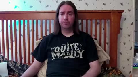 Snapshot of pianoman423 chatting on 02-02-25, 04:00 Jay online show from 02-02-25, 04:00