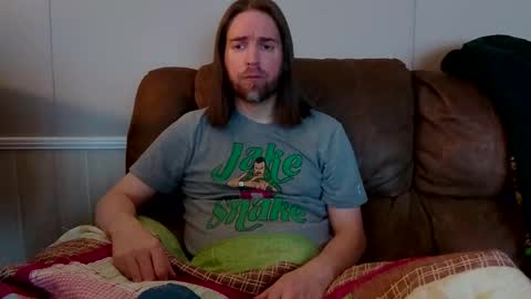 Snapshot of pianoman423 chatting on 03-07-25, 02:25 Jay online show from 03-07-25, 02:25