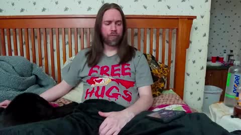 Snapshot of pianoman423 chatting on 09-25-25, 02:04 Jay online show from 09-25-25, 02:04