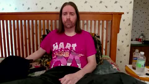 Snapshot of pianoman423 chatting on 10-12-25, 12:48 Jay online show from 10-12-25, 12:48