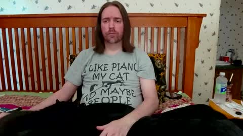 Snapshot of pianoman423 chatting on 10-13-25, 11:54 Jay online show from 10-13-25, 11:54