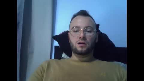 Snapshot of piazaocwbbb chatting on 04-19-26, 01:05 piazaocwbbb online show from 04-19-26, 01:05