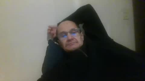 pichoun71 online show from 01-01-25, 05:00