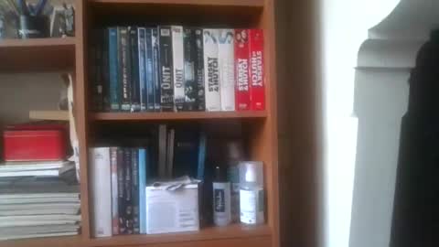 pichoun71 online show from 01-10-25, 10:28