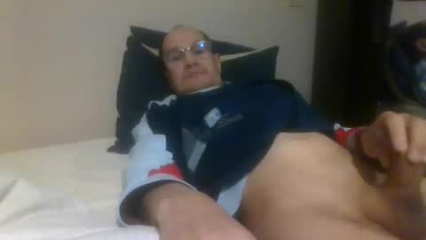 pichoun71 online show from 01-18-25, 07:07