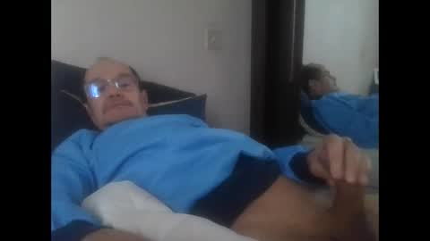 pichoun71 online show from 02-22-25, 07:56