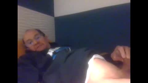 pichoun71 online show from 02-24-25, 06:36