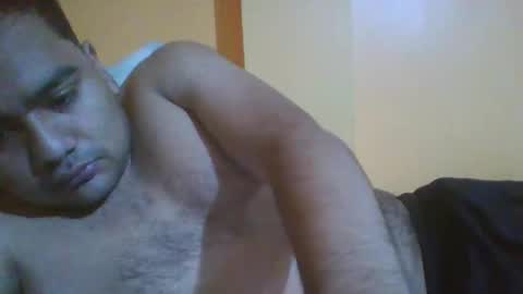 Snapshot of pichulonrenzo chatting on 05-18-26, 10:26 PICHULAMOJADA online show from 05-18-26, 10:26