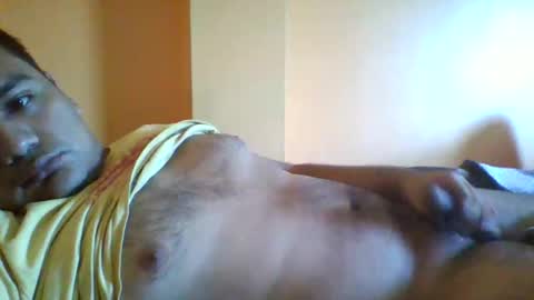 Snapshot of pichulonrenzo chatting on 05-31-26, 06:09 PICHULAMOJADA online show from 05-31-26, 06:09