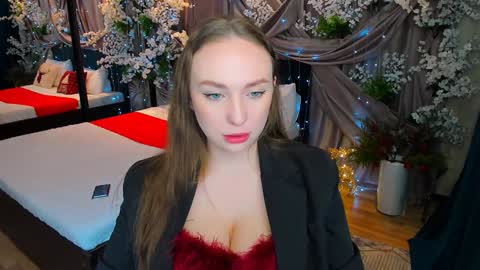 Emelie online show from 01-10-25, 10:17
