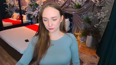 Emelie online show from 01-11-25, 10:19