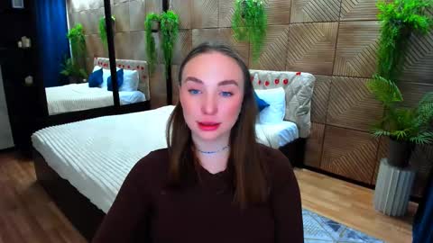 Emelie online show from 03-11-26, 10:21