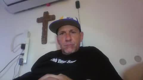 pierce702420 online show from 04-01-26, 05:52