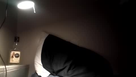 piercedlightskin online show from 05-12-26, 07:38
