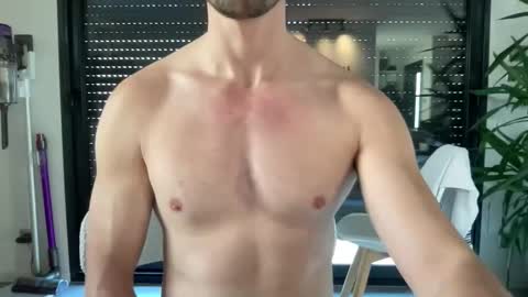 pierre81000 online show from 02-07-26, 04:11