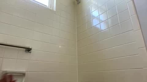 pierre8inch online show from 04-12-26, 06:13