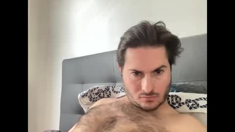 Snapshot of pierrot462900 chatting on 12-13-24, 12:28 pierrot462900 online show from 12-13-24, 12:28