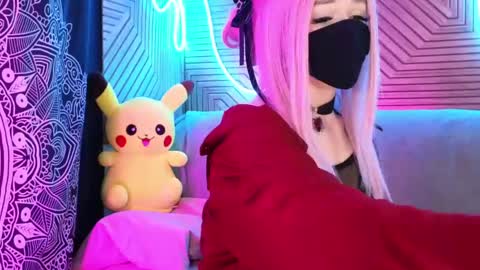 Snapshot of pika_pikaa chatting on 05-10-26, 12:16 Sonya online show from 05-10-26, 12:16