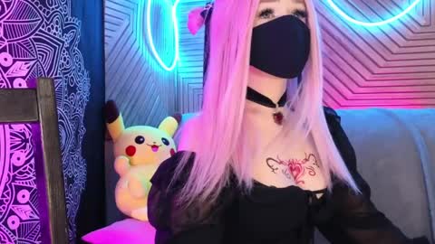Snapshot of pika_pikaa chatting on 05-30-26, 12:52 Sonya online show from 05-30-26, 12:52