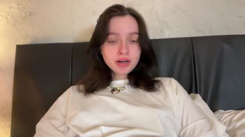 Trisha     online show from 01-10-25, 01:31